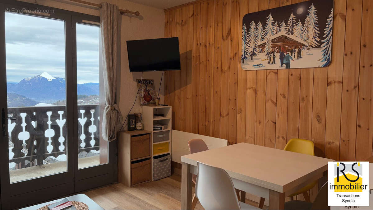 Appartement à ARACHES-LA-FRASSE