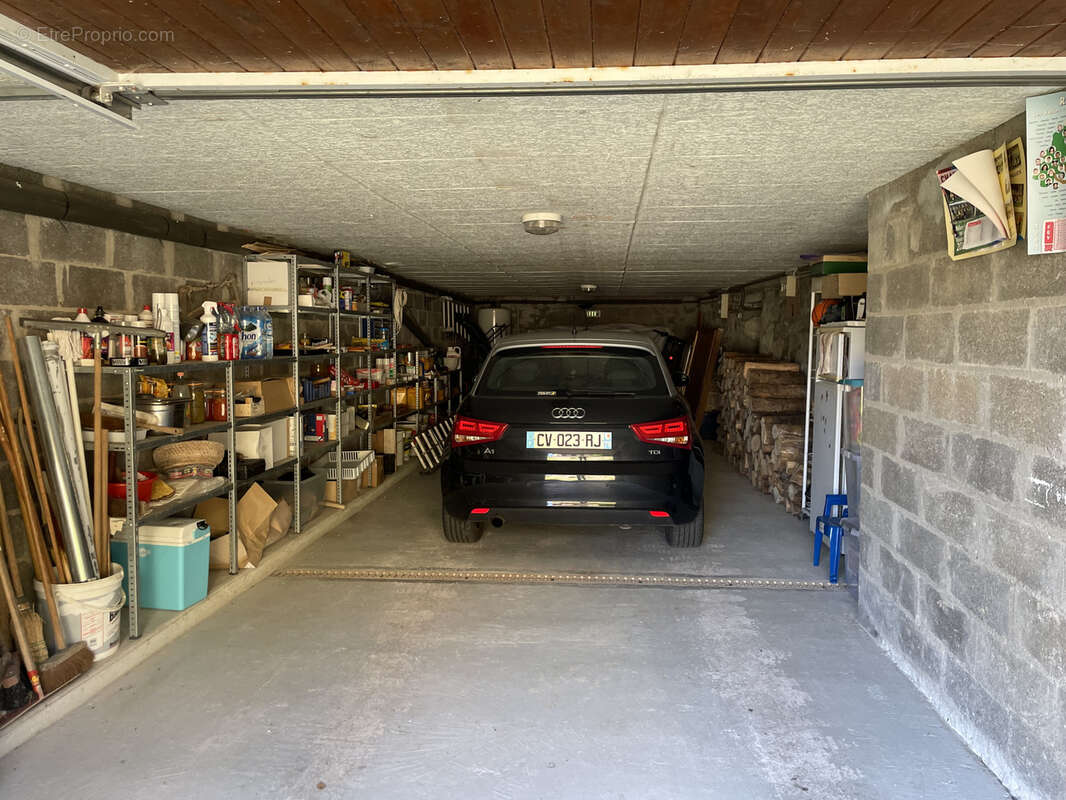 Maison à LES SALLES