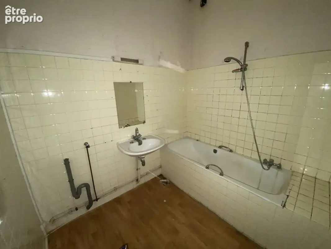 Appartement 171 m² à Le Chatelet  - photo 9