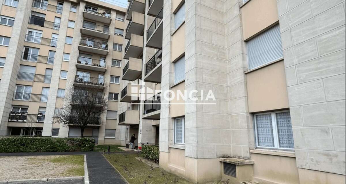Appartement à LE BOURGET