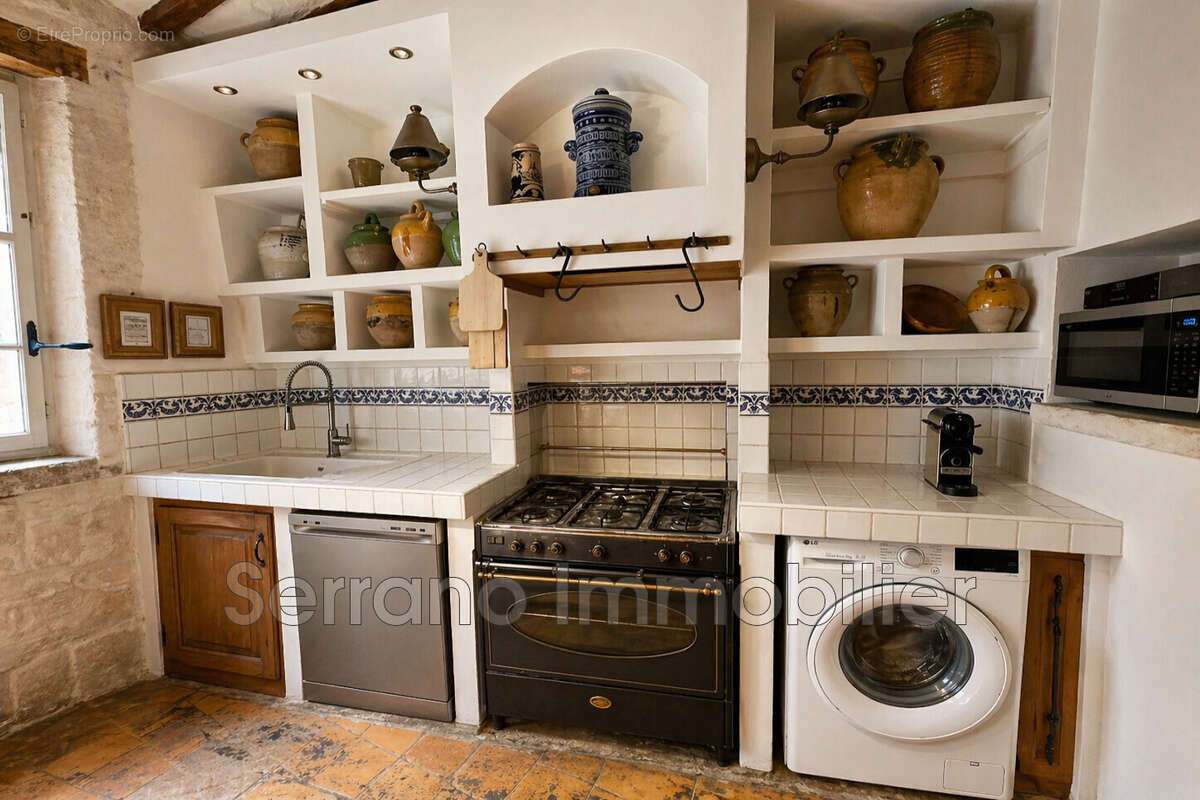Maison 135 m² à Beaucaire  - photo 3