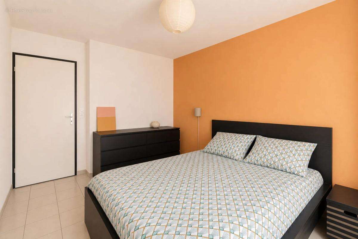 Appartement T3 de 59 m² avec terrasse et parking – Marseille - photo 4
