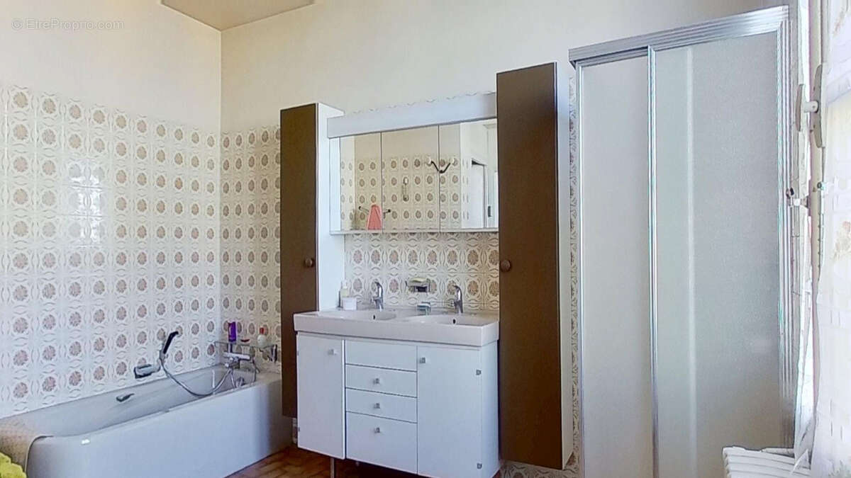 Maison à FAINS-VEEL