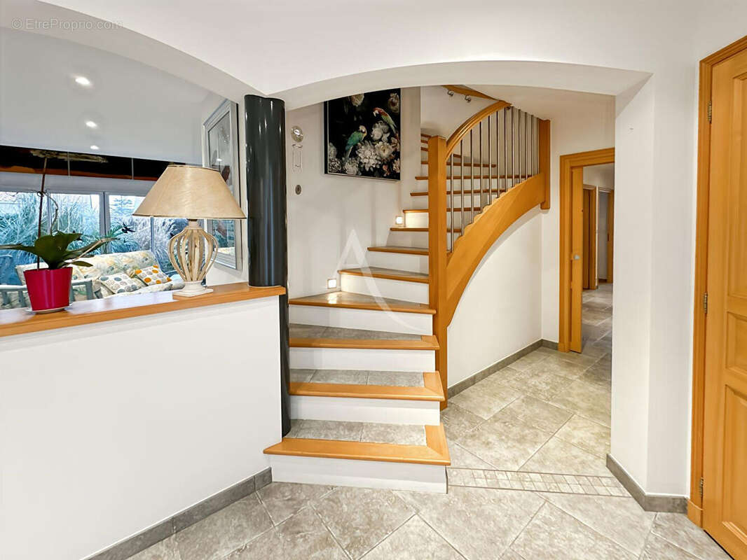 Maison contemporaine - au calme d'une impasse en centre-ville - photo 12