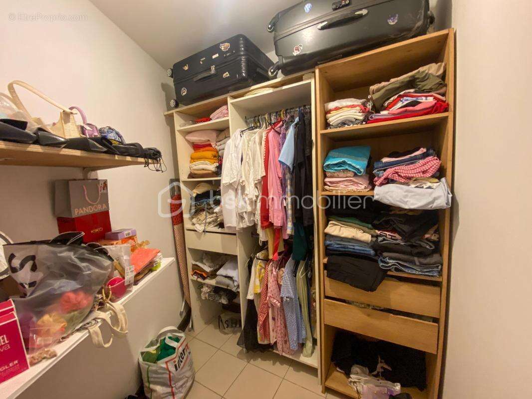 Appartement à SAINT-DENIS