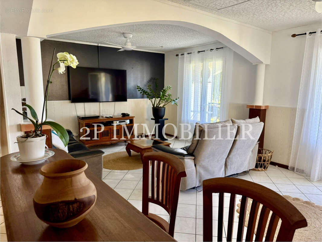 Maison à SAINT-JOSEPH