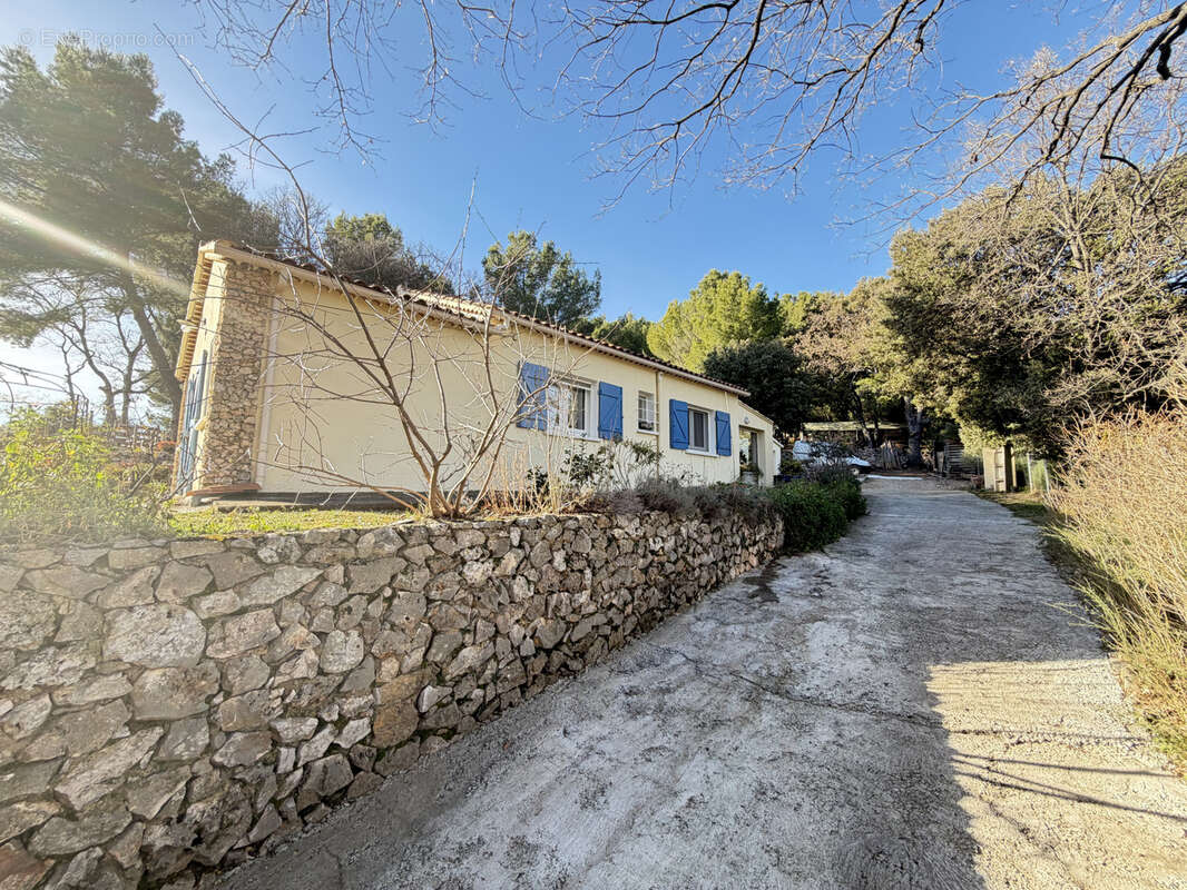 Maison à MOISSAC-BELLEVUE