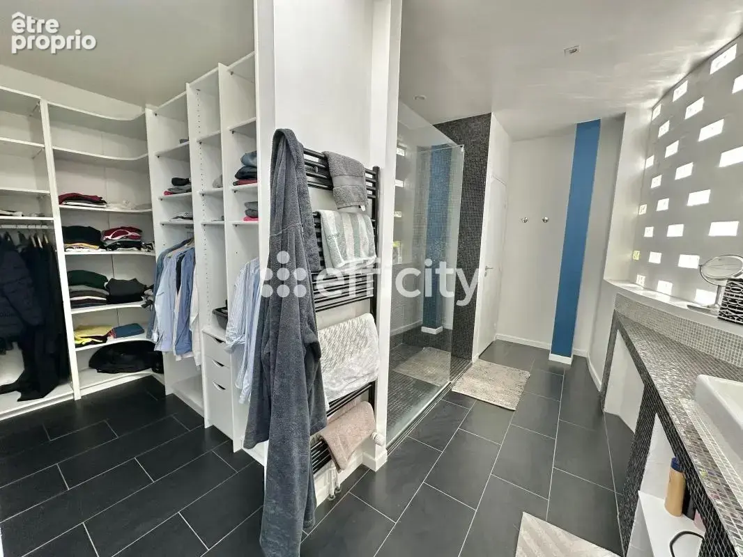 Maison 180 m² à Colombes  - photo 12