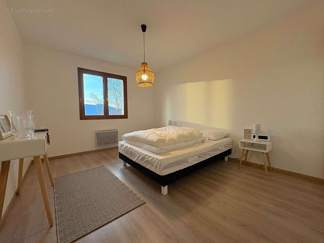 Maison à GRESY-SUR-AIX