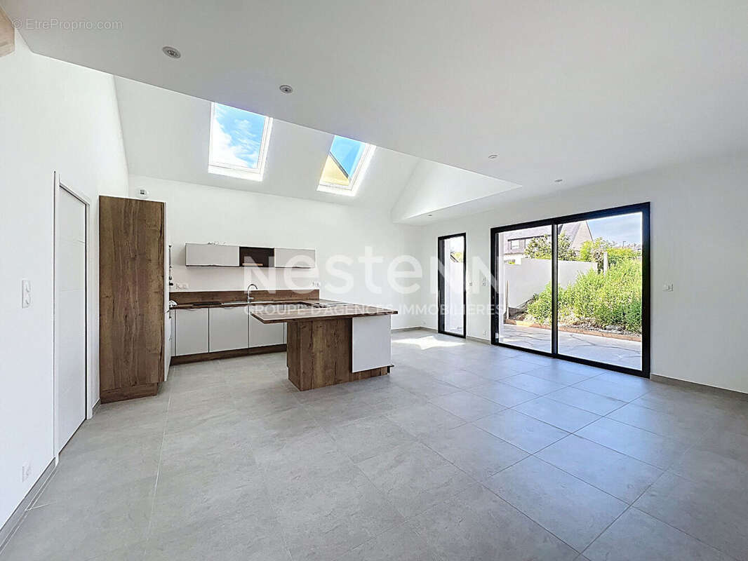 Maison à CAMARET-SUR-MER