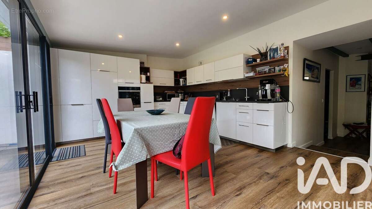 Photo 2 - Maison à BILLIERS