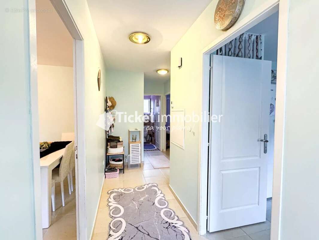 Appartement à CORNEBARRIEU