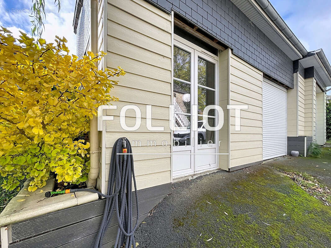 Maison à LAIZE-LA-VILLE