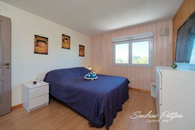 Maison à SAINT-JEAN-DE-THURIGNEUX