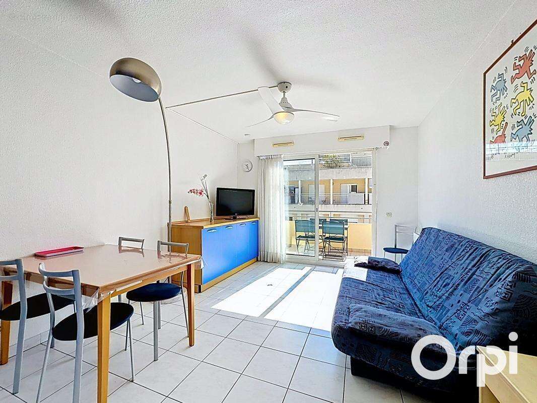 Appartement à VILLENEUVE-LOUBET