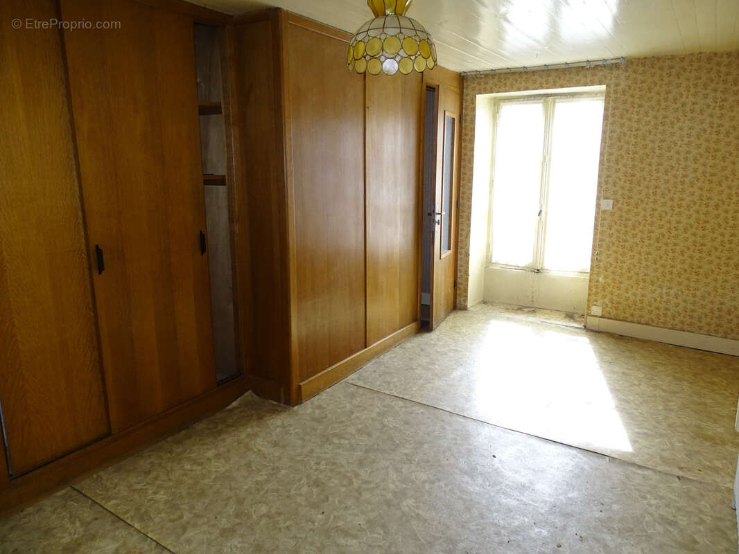 Maison à CHATILLON-SUR-SEINE