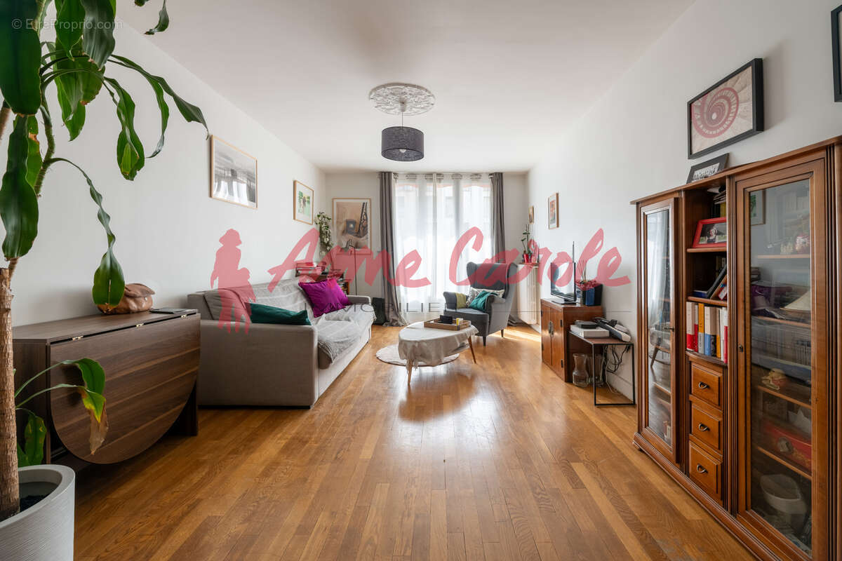 Appartement à NOGENT-SUR-MARNE