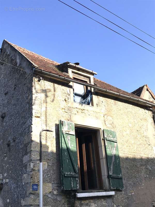 Maison à VARZY