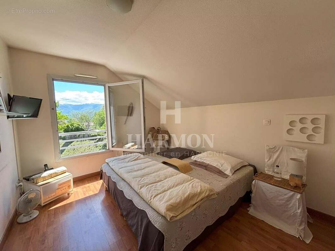 Appartement à OLORON-SAINTE-MARIE