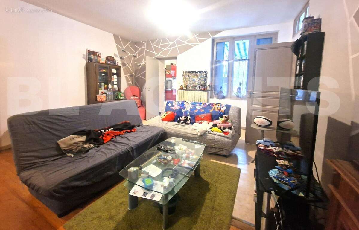 20251024_142501 - Maison à CASTELSARRASIN