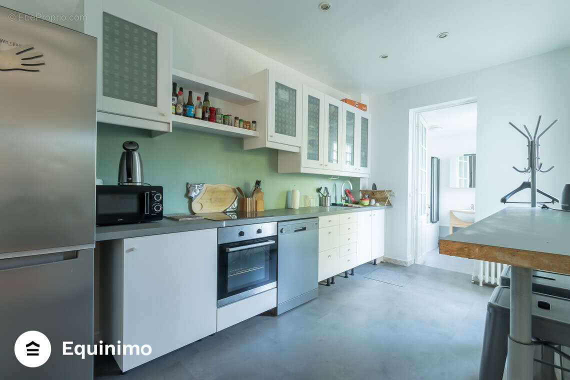 Appartement à SURESNES