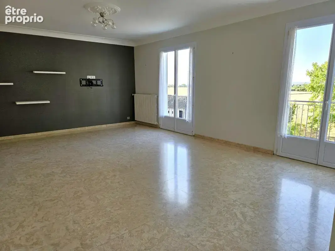 Grande maison familiale avec dépendances à Mésanger, au calm - photo 3
