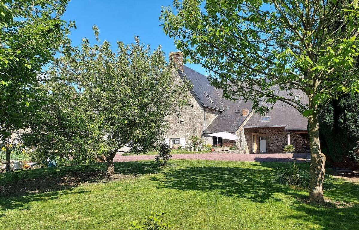 Propriété de caractère - 186m² - 4 chambres - 10' de Mayenne - photo 18