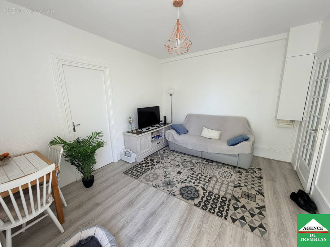 Appartement à CHAMPIGNY-SUR-MARNE