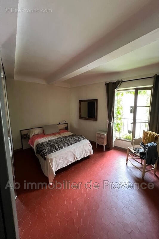 Appartement à LOURMARIN