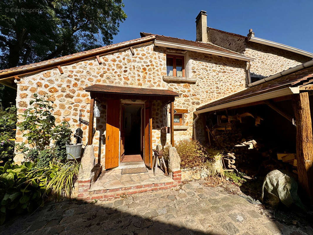 Maison Fremainville 5 pièce(s) 94 m2 - photo 2