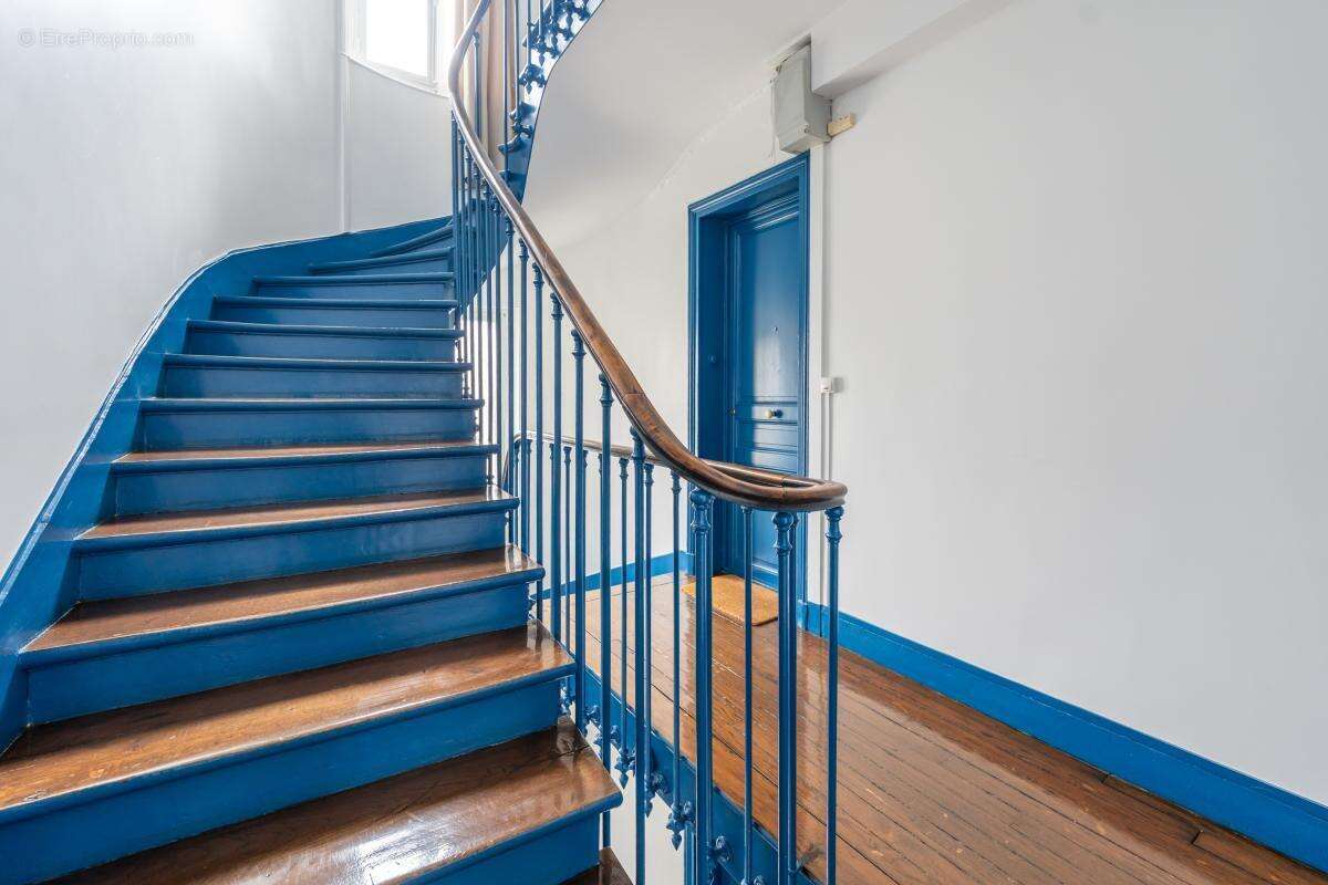 Appartement à ASNIERES-SUR-SEINE