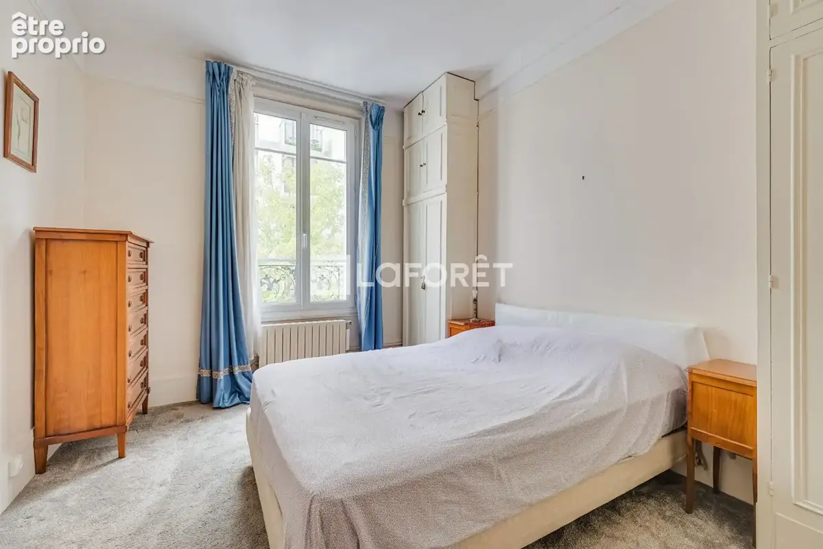 Paris 15 - 2 pieces traversant avec balcon - photo 9