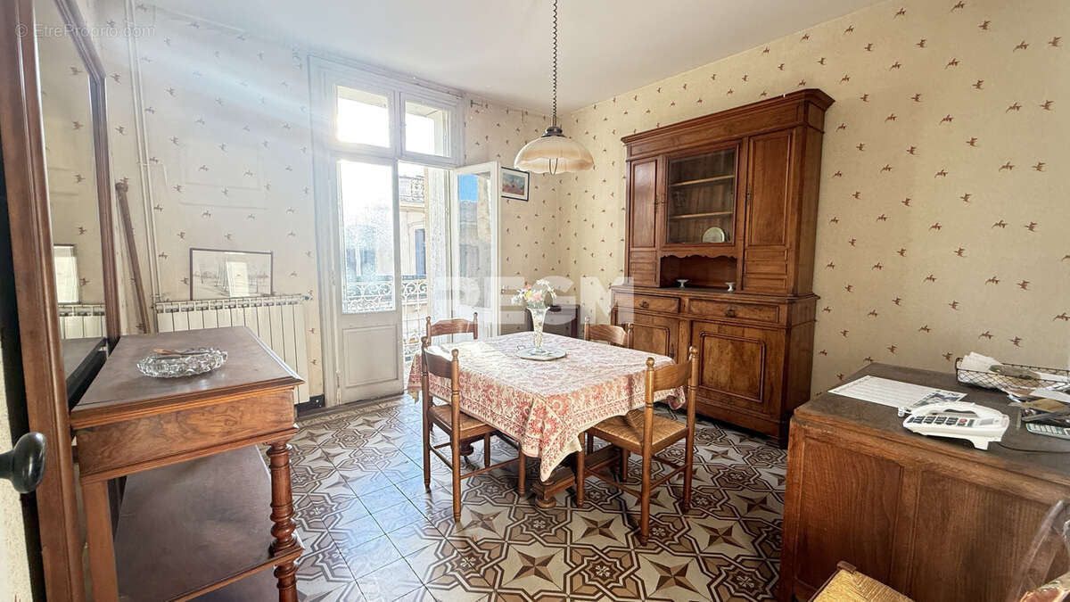 Appartement à LUNEL