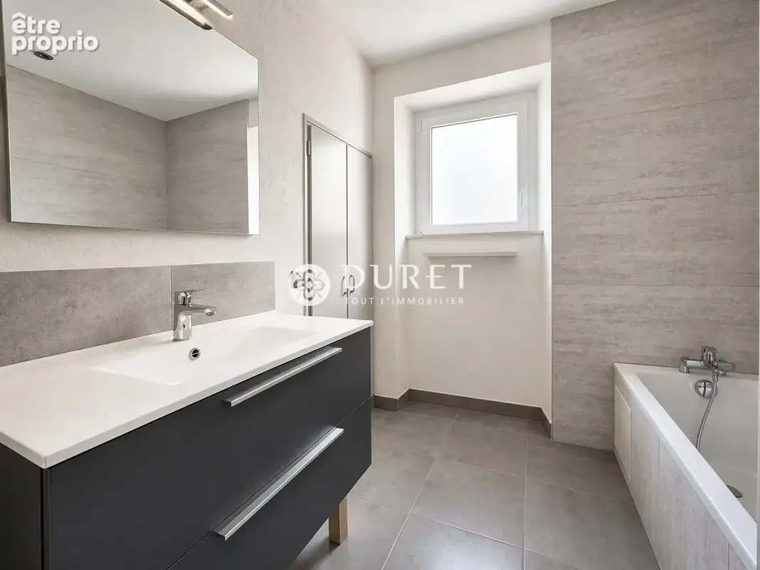 Maison 6 pièces 136 m² à vendre à Clisson (44190) - photo 6