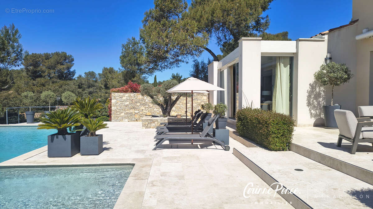 Maison à NIMES