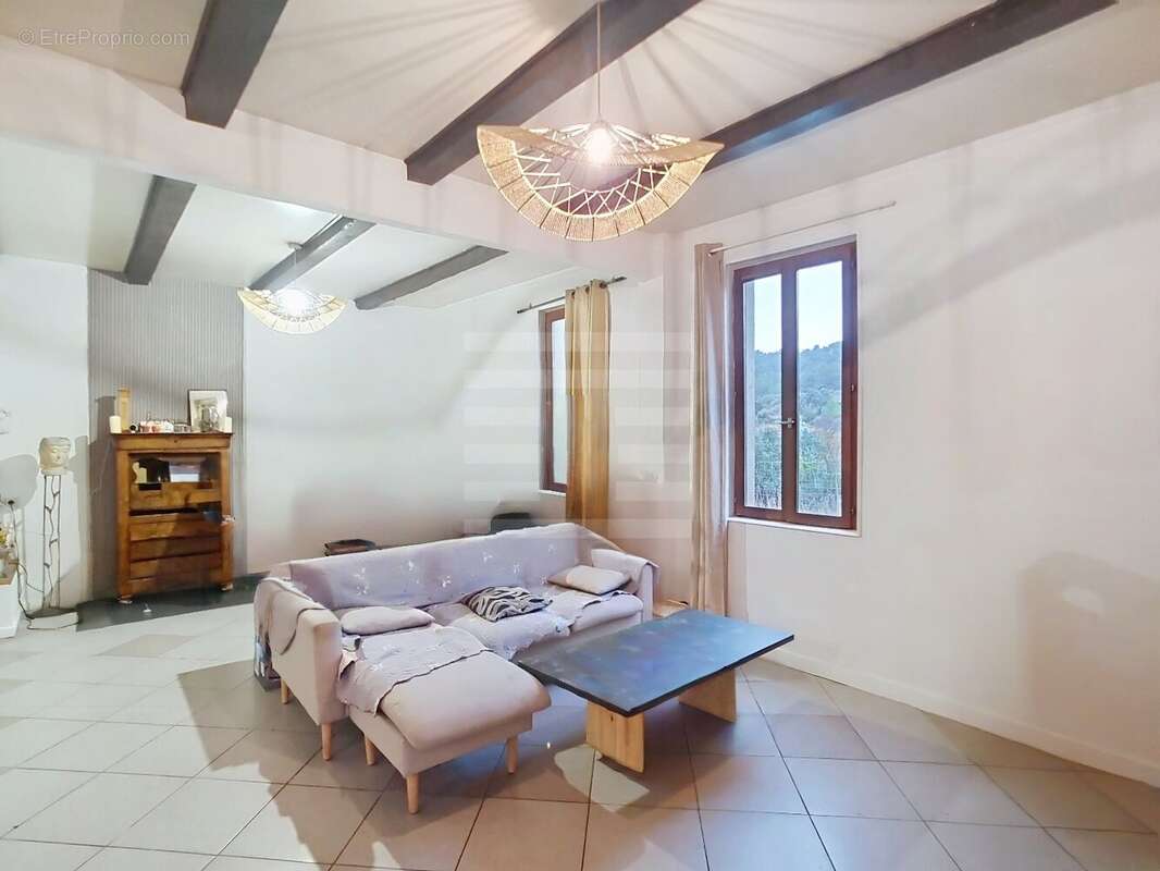 Maison à AIGUES-VIVES