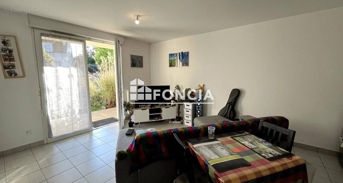 Appartement à SAINT-CYR-SUR-LOIRE