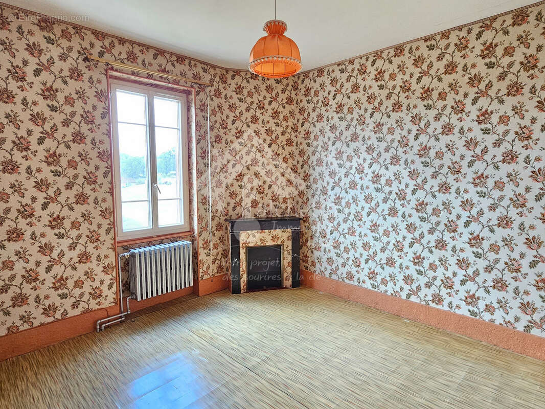 Maison à LE BREUIL