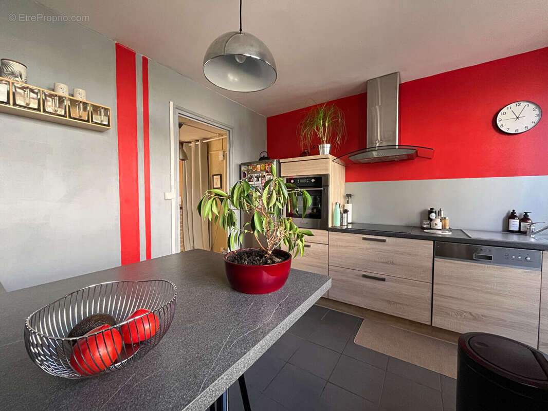 Appartement Aurillac - 3 pièce(s) - 72,10 m2 - photo 6
