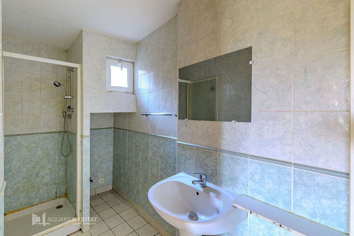 Appartement à FONTAINE-AU-PIRE