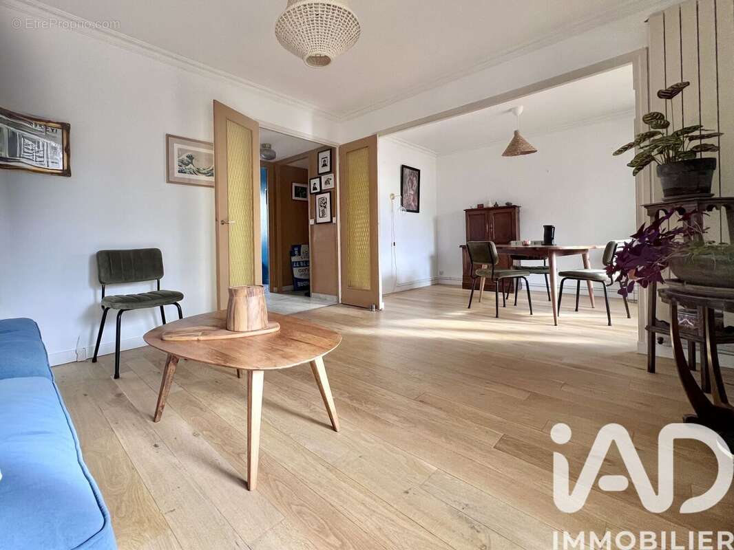 Photo 2 - Appartement à CALUIRE-ET-CUIRE