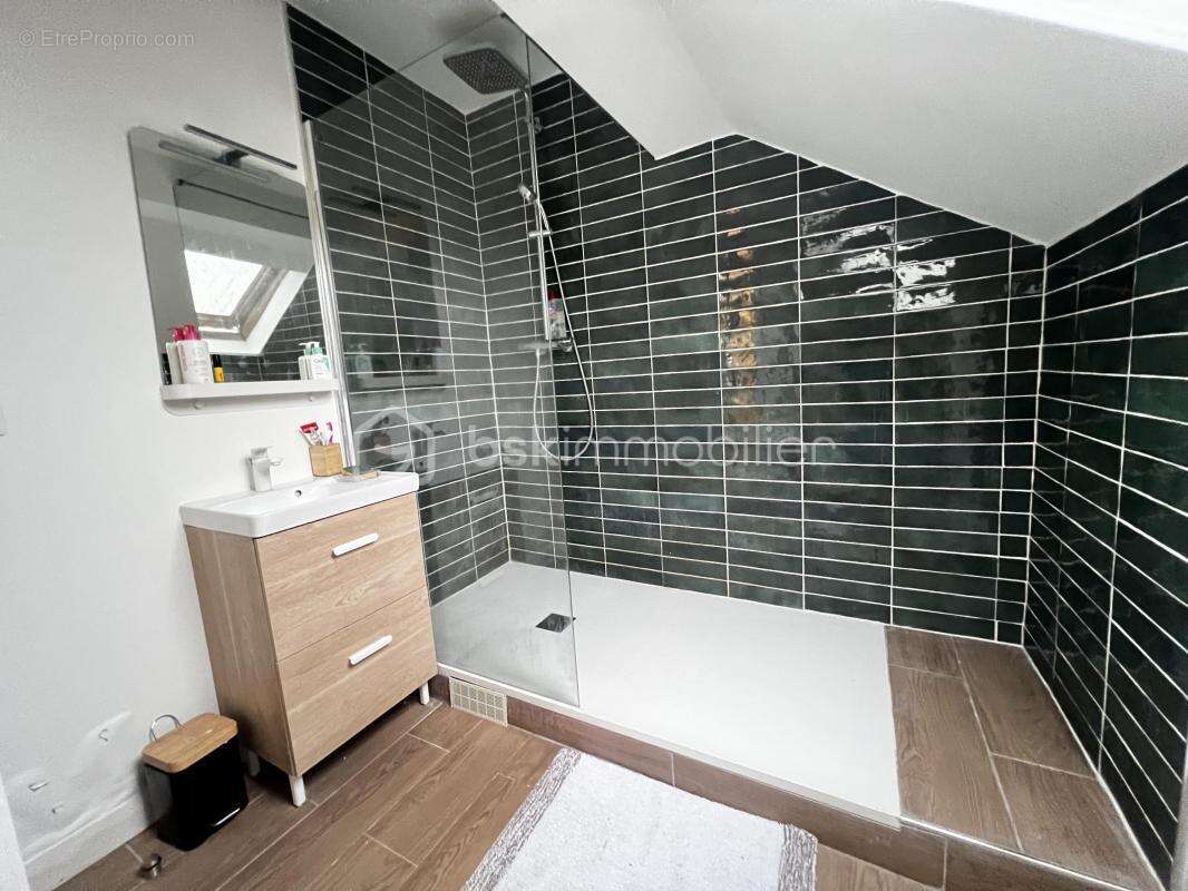 Maison à BONNEUIL-SUR-MARNE