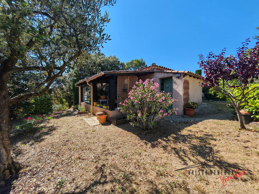 Maison à VAISON-LA-ROMAINE