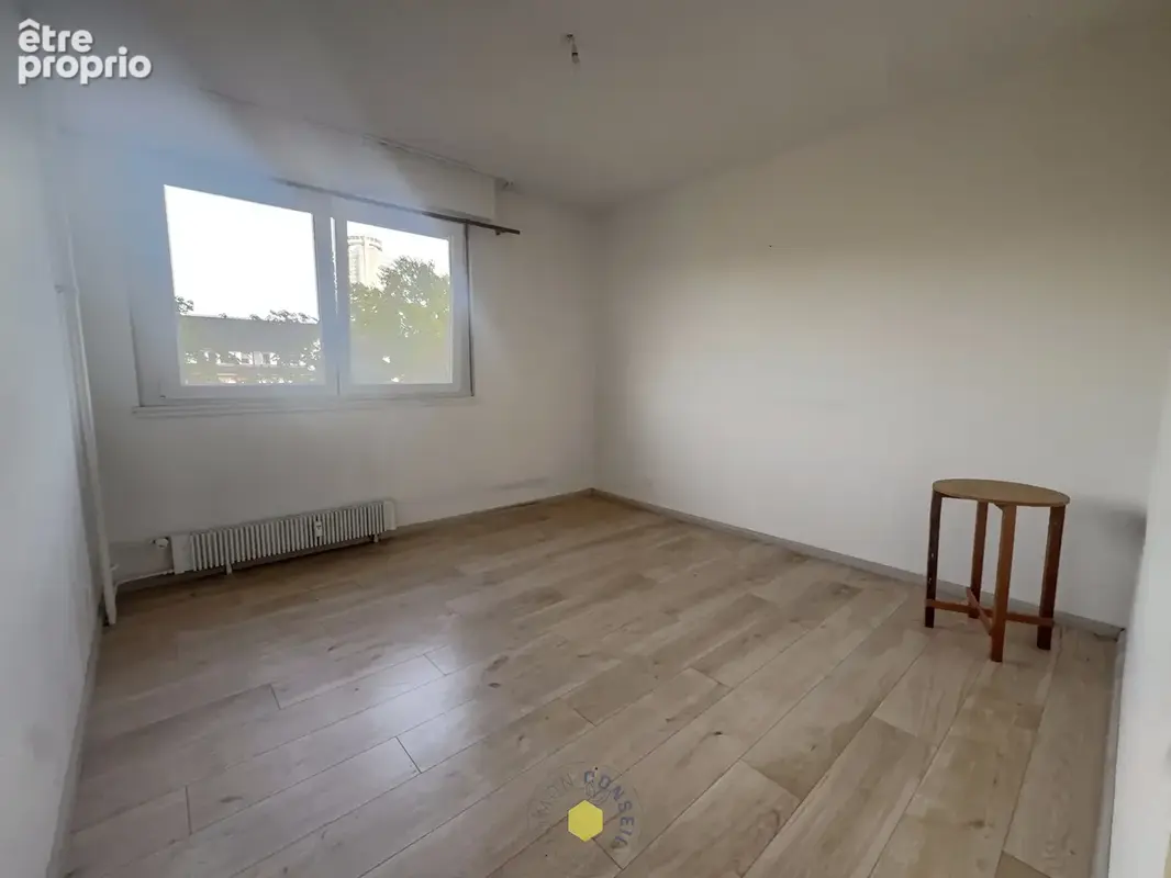 T4 Mulhouse 102 m2 - photo 10