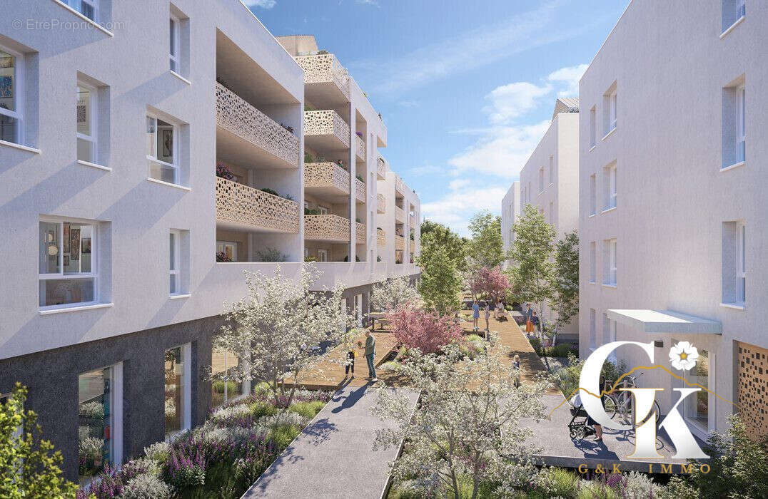 Appartement à CHALLES-LES-EAUX