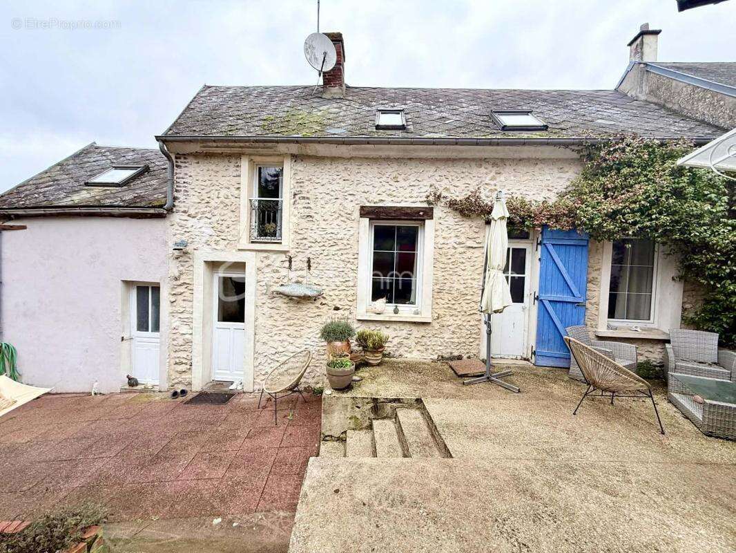 Maison à AMBLAINVILLE