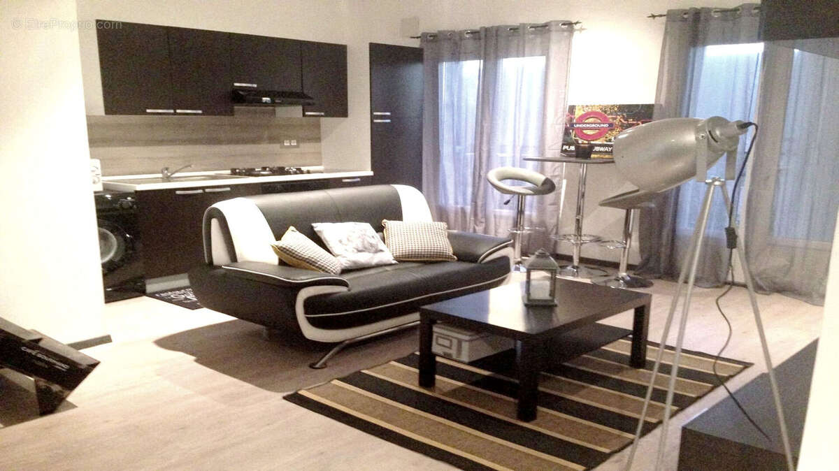 Immeuble Aix En Provence 400 m2 - photo 5