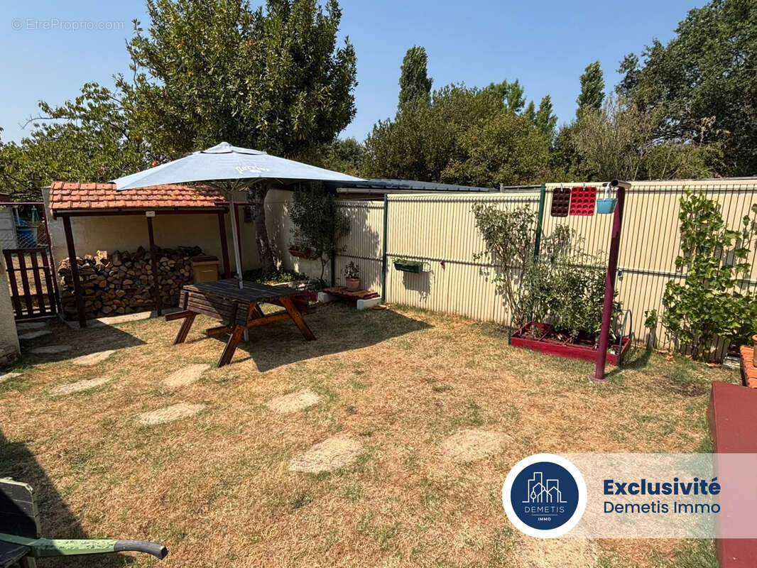 Maison familiale avec 4 chambres, jardin et garage - photo 14