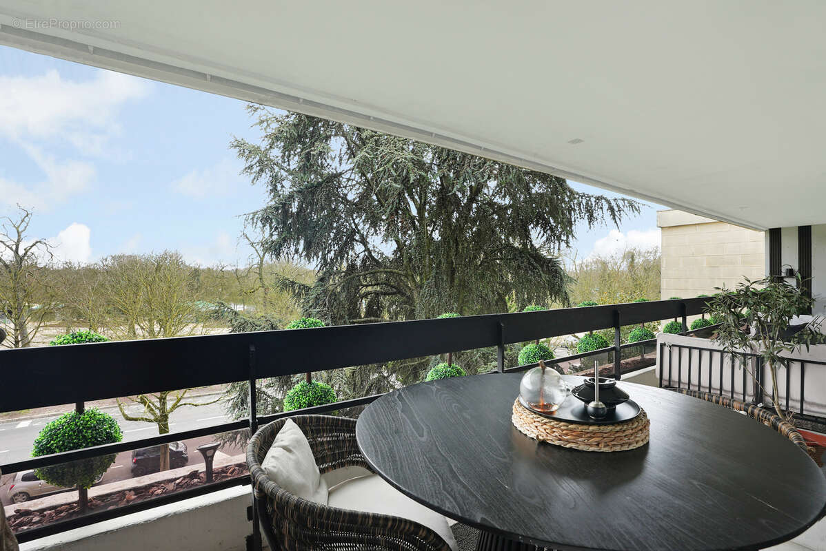 4/5 pieces avec balcon terrasse et poss  parking en sus - photo 2