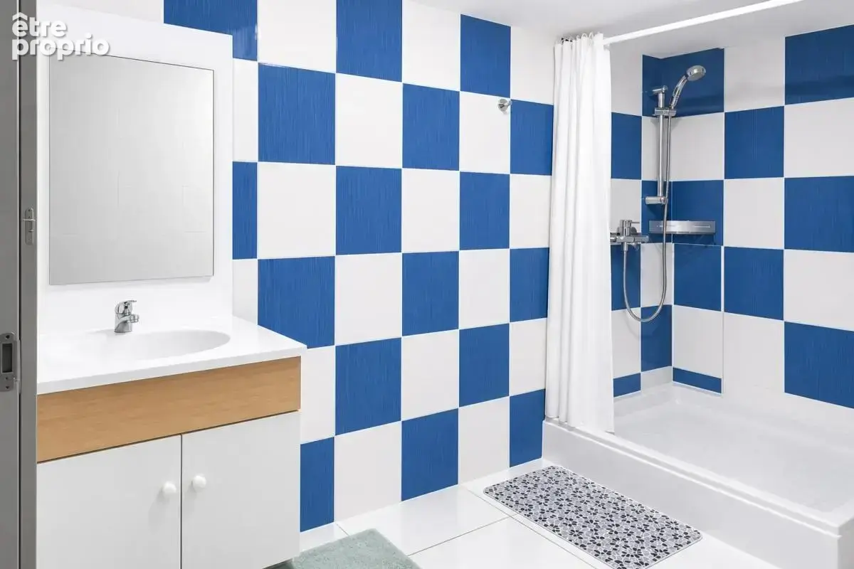 Immeuble de 14 pièces de 350 m² à Beaulieu-sur-Loire - photo 7